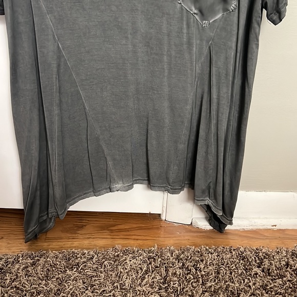 Gray soft basic tee - Picture 4 of 7